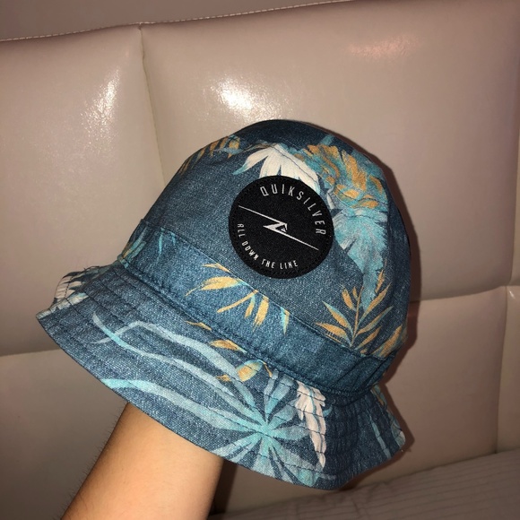 Quiksilver Bucket Hat - Picture 2 of 2